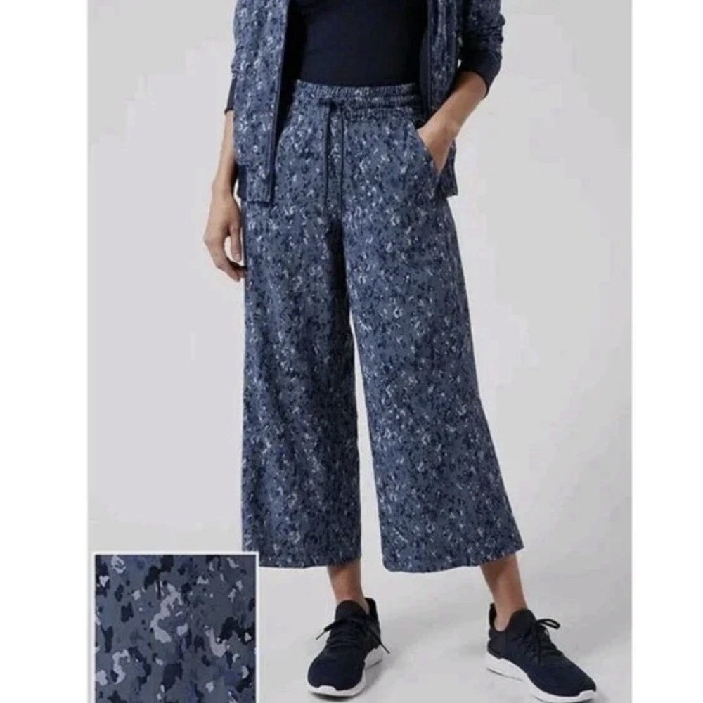 Athleta Avenue Printed Wide Leg Crop Pants Pull On Travel Outdoor Allure Navy 6‎